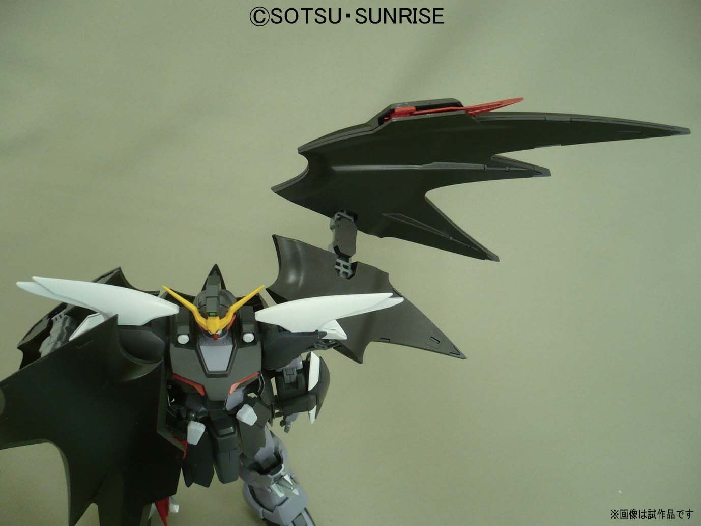 Bandai Hobby Bandai Deathscythe Hell Ver EW 1/100 Master Grade, 167078