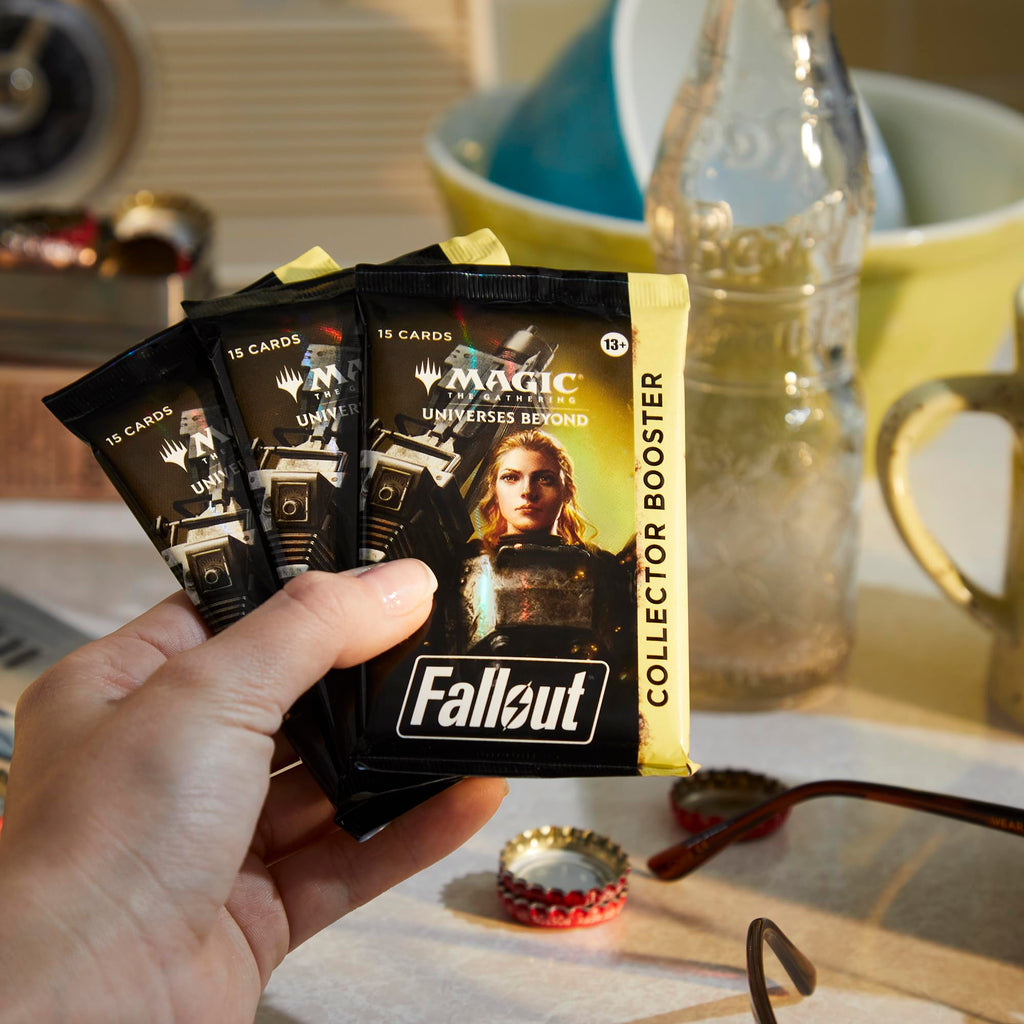 Magic: The Gathering - Fallout Collector Booster Box - 12 Packs (180 Cards)